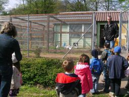 Besuch des Kindergartens St. Antonius (21.04.10) Bild Nr.6